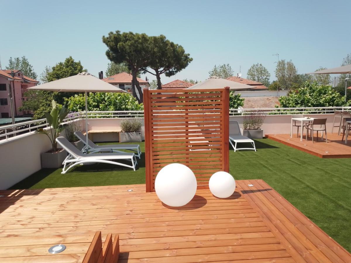 Villa Elia Suite Room Bellaria – Igea Marina Kültér fotó